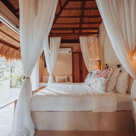 Alon Villas إل نيدو المظهر الخارجي الصورة